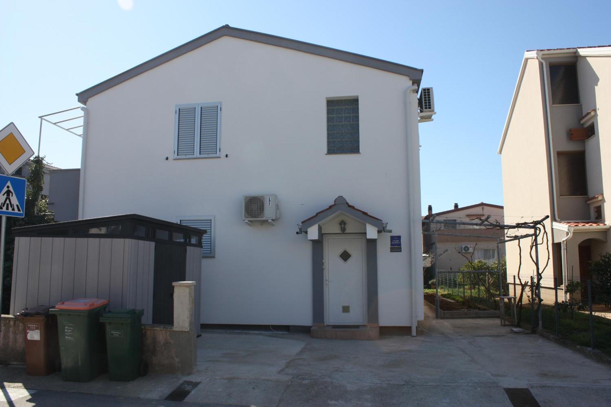 Studio Apartman Jacqueline Zadar Exterior foto
